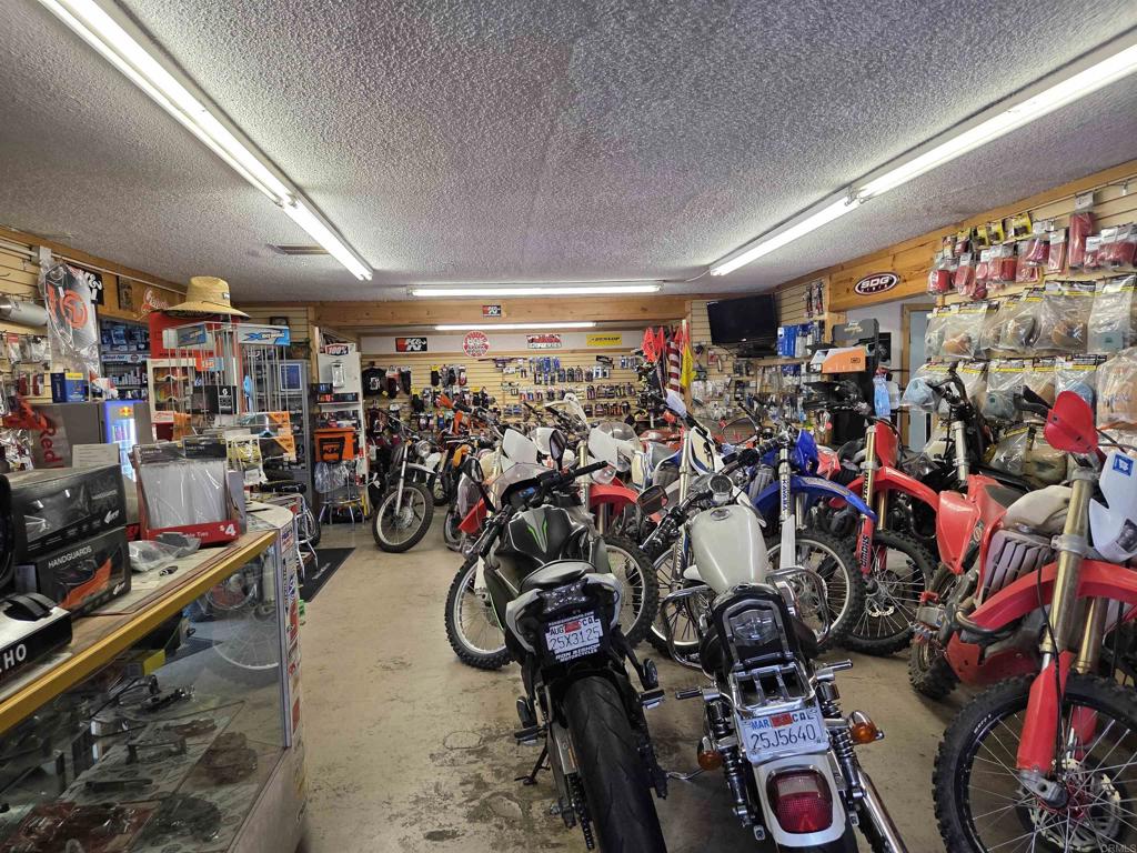 30157 61 Mission Road Property Photo 6