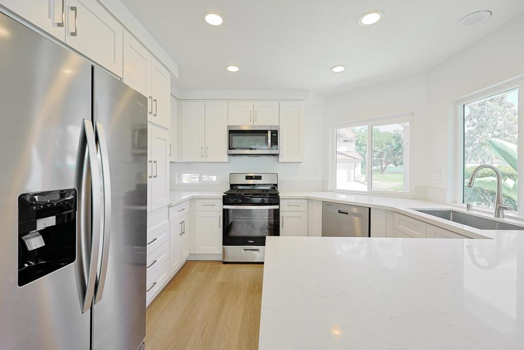 249 Blackbird Way Property Photo 8