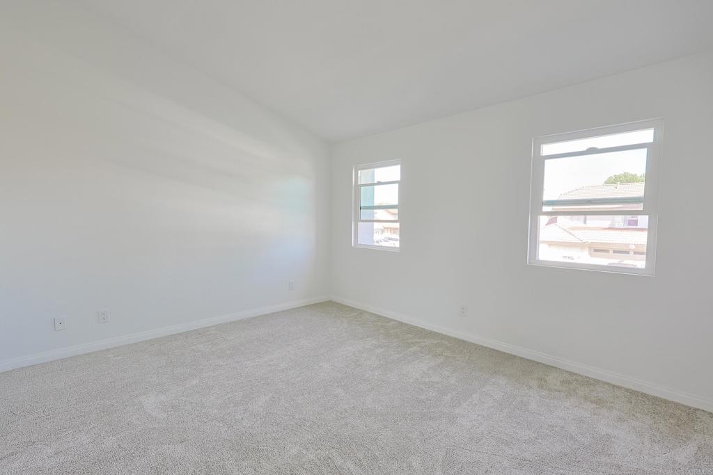 249 Blackbird Way Property Photo 14