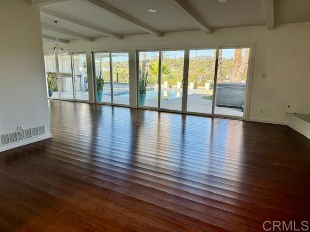 321 Morningside Property Photo 4