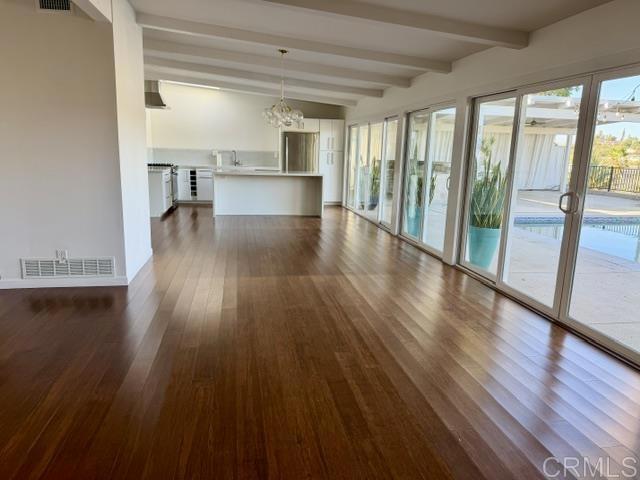 321 Morningside Property Photo 6