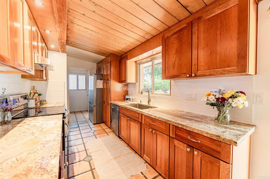 4719 Via Inca Property Photo 6