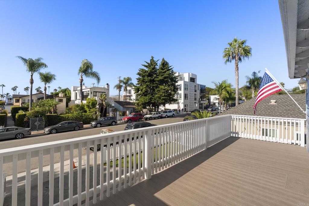 429 33 Nautilus Street Property Photo 11