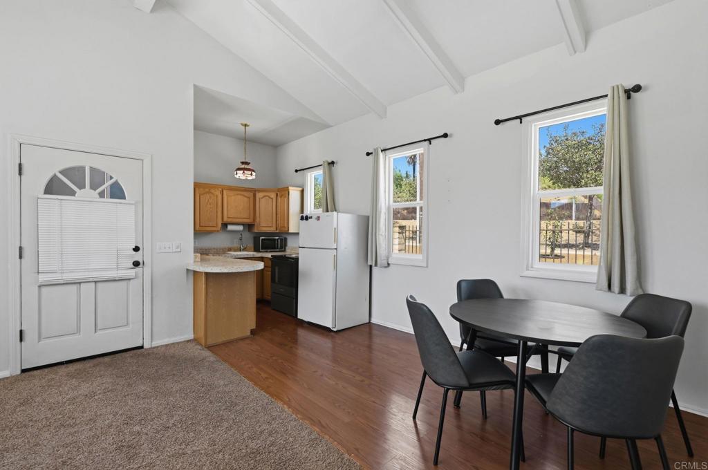 2351 Stewart Place Property Photo 32