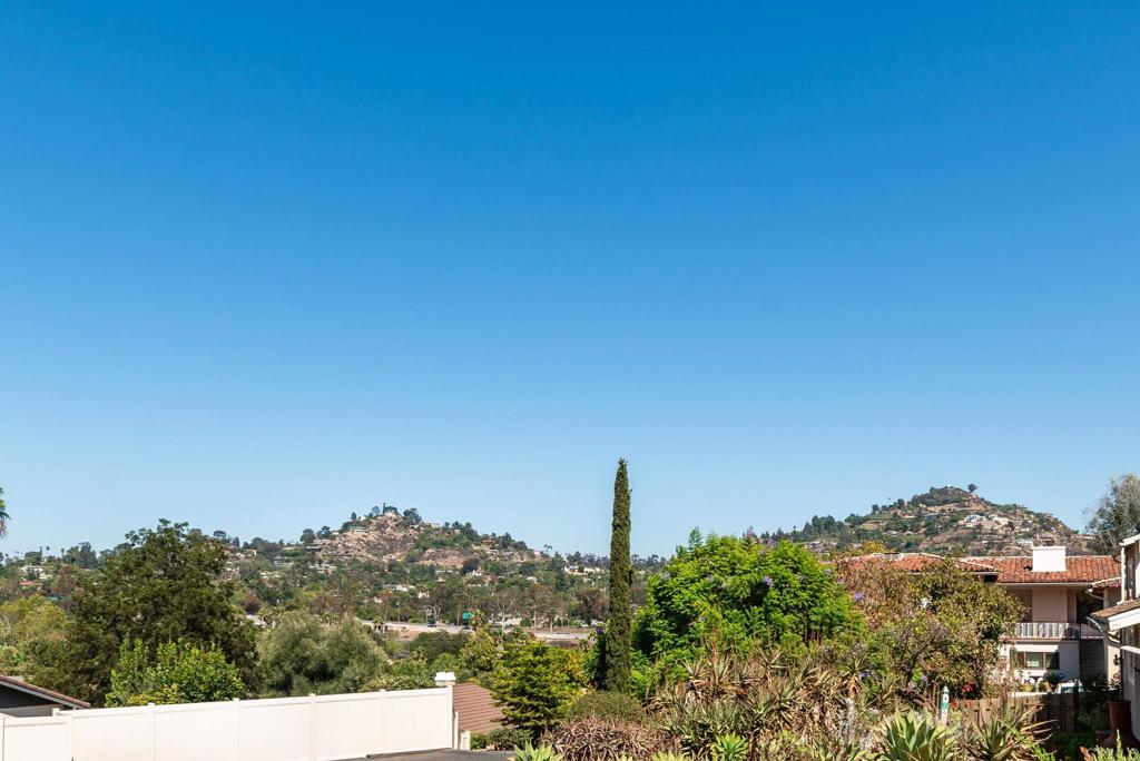 8764 Glenira Avenue Property Photo 4