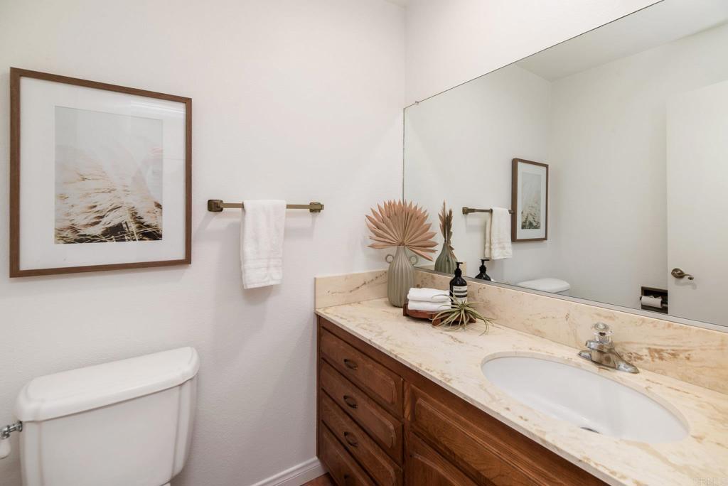 8764 Glenira Avenue Property Photo 25