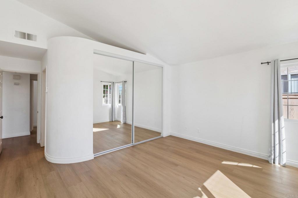 2124 Redwood Crst Property Photo 16