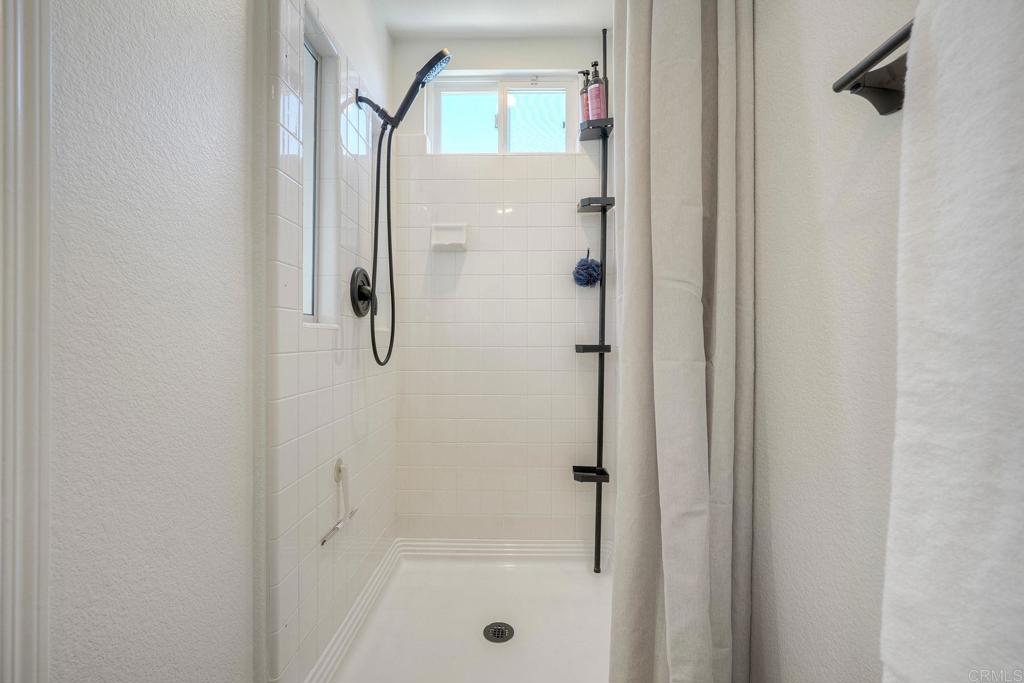 2424 Papyrus Ct. Property Photo 37