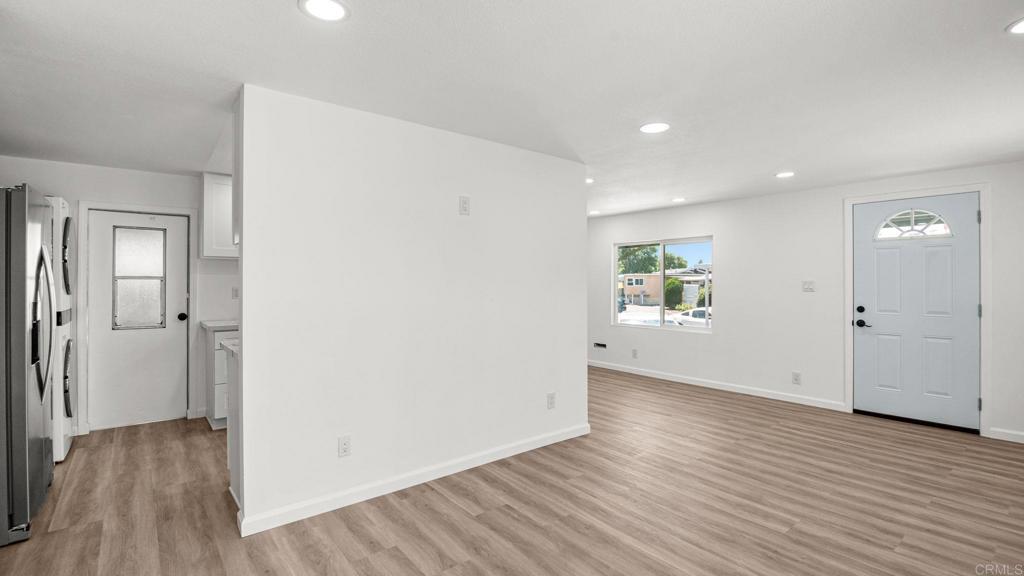 6 Biltmore Ave Property Photo 5