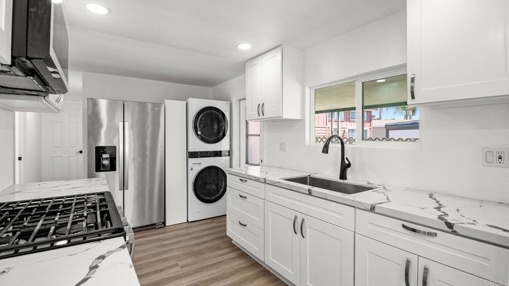 6 Biltmore Ave Property Photo 8