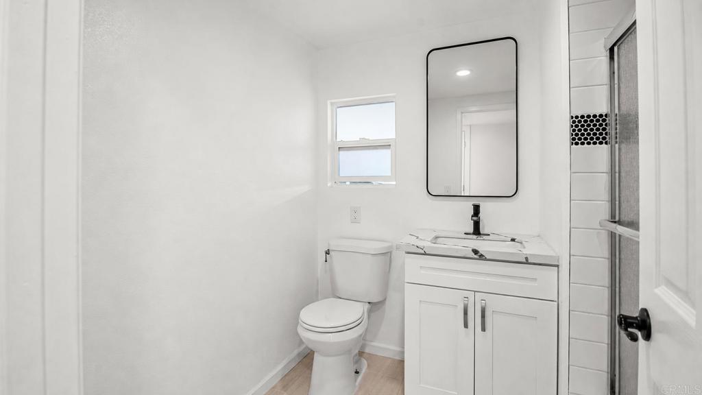 6 Biltmore Ave Property Photo 19