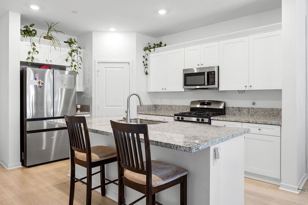 32837 Manhattan Ave. Property Photo 4