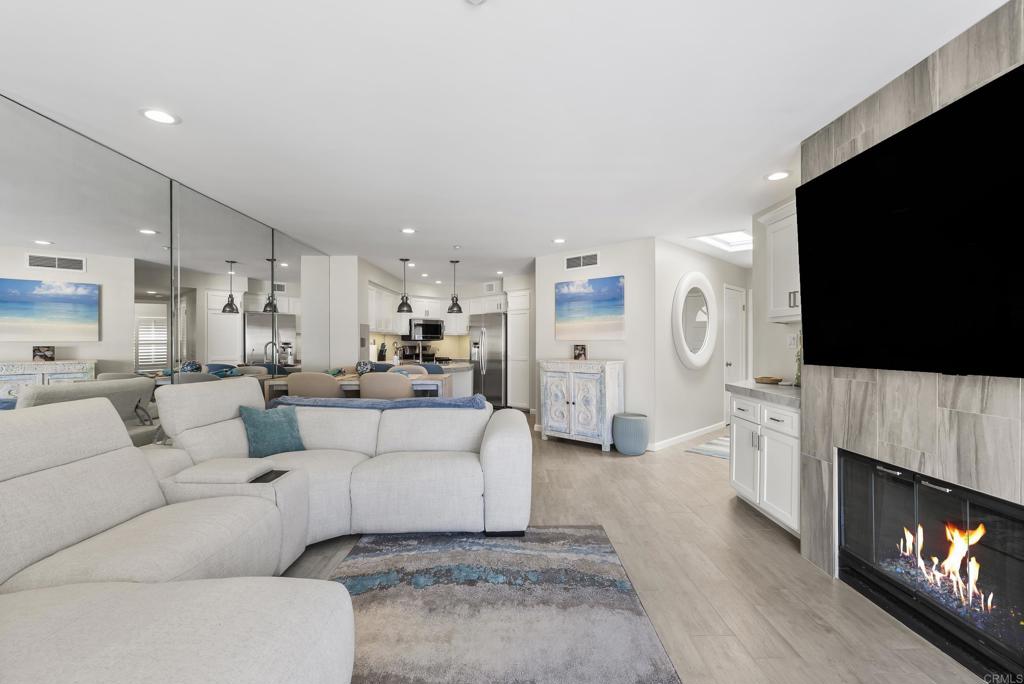400 N The Strand 4 Property Photo 10