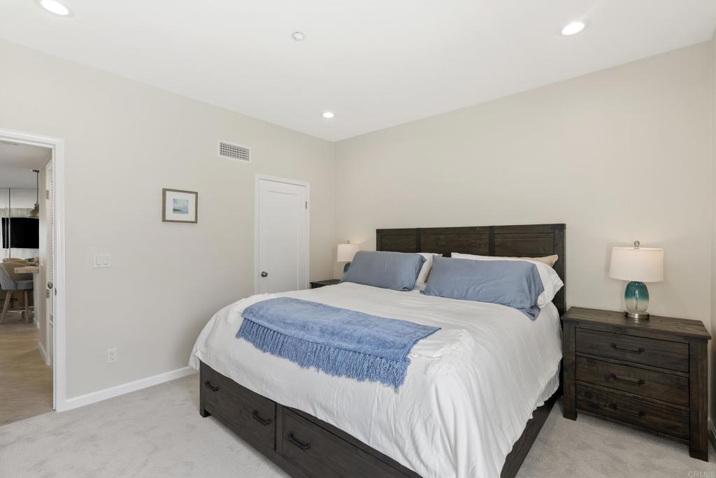 400 N The Strand 4 Property Photo 17
