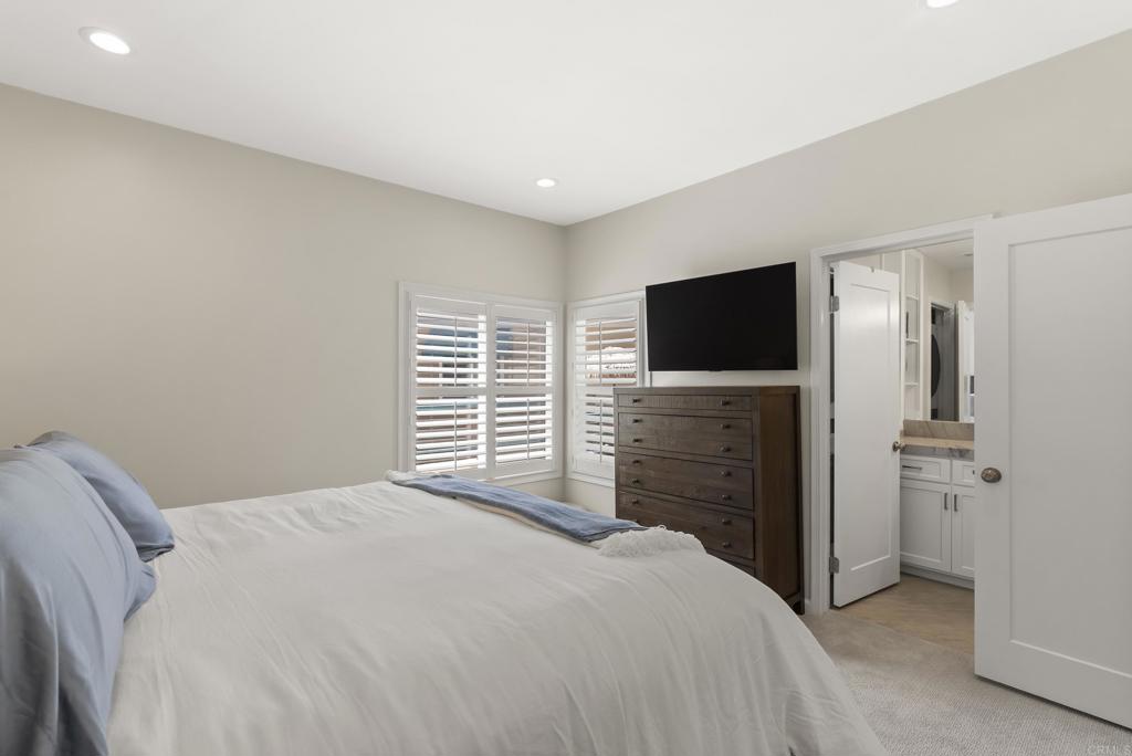 400 N The Strand 4 Property Photo 18