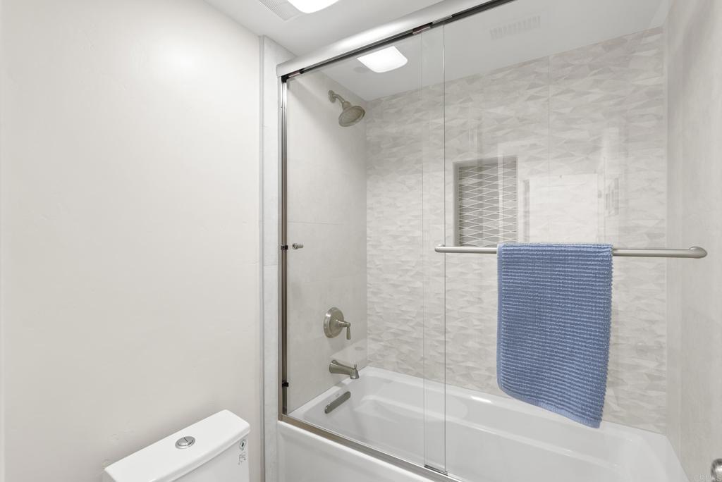400 N The Strand 4 Property Photo 21