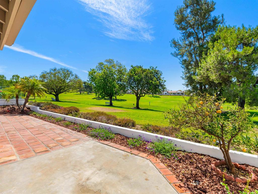 4957 Alicante Way Property Photo 24