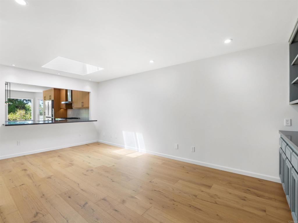 4957 Alicante Way Property Photo 30
