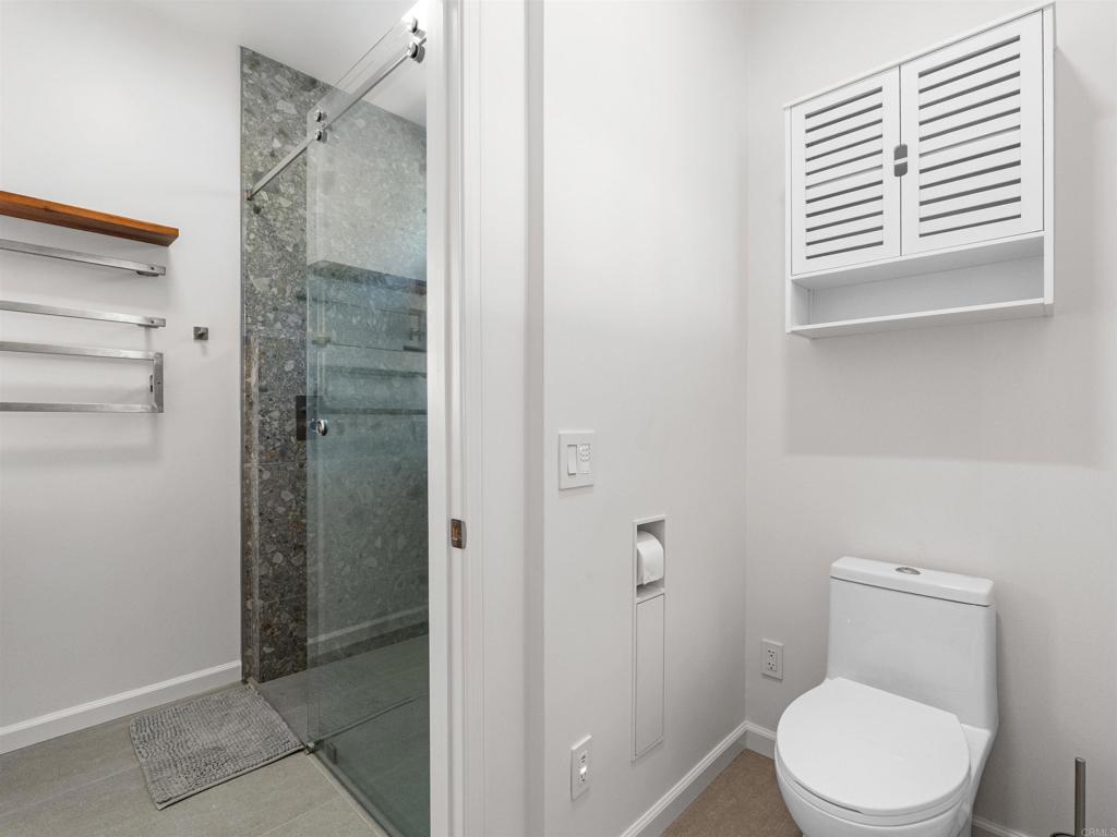 4957 Alicante Way Property Photo 40