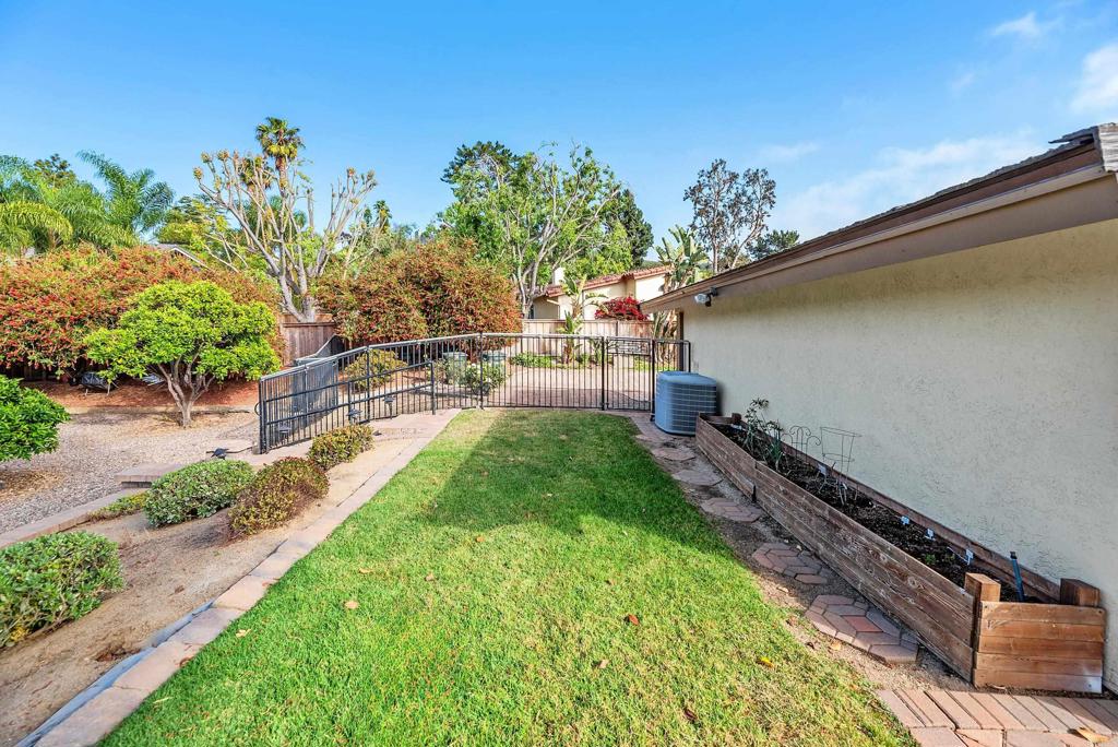 1092 Serena Way Property Photo 51