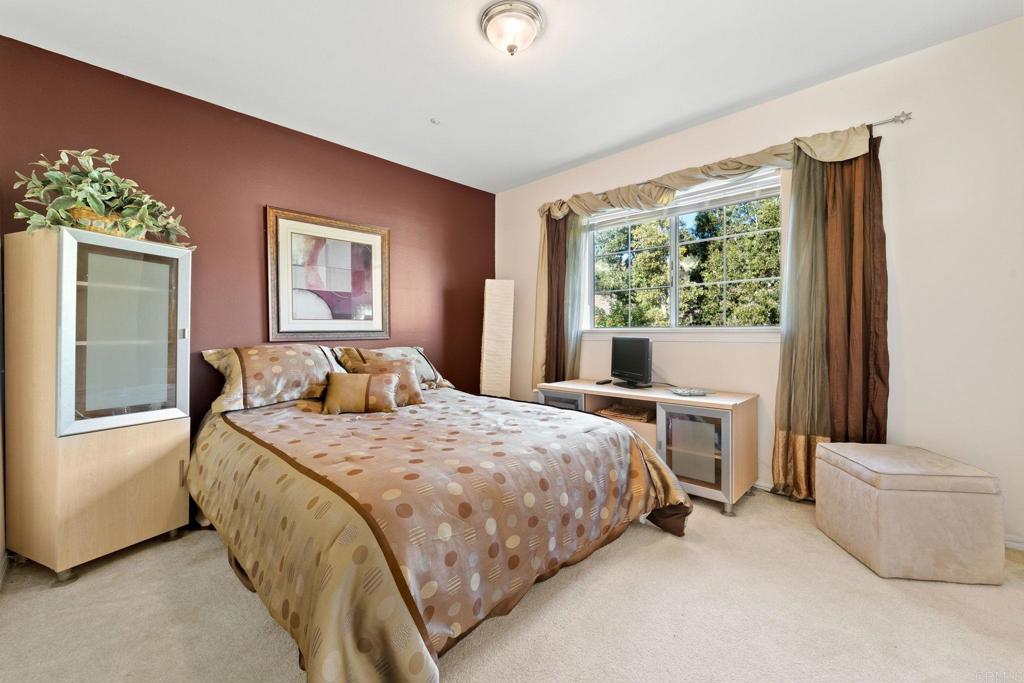 334 Rainbow Crest Road Property Photo 40