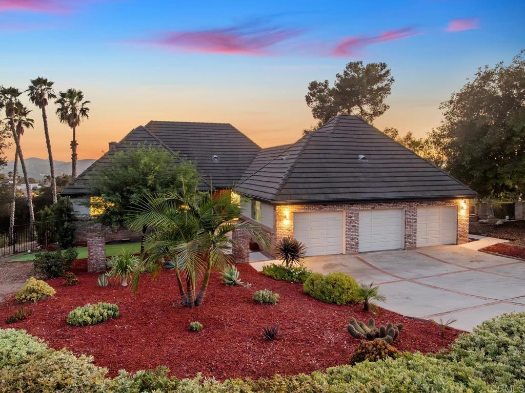 1118 Orangewood Drive Property Photo 1