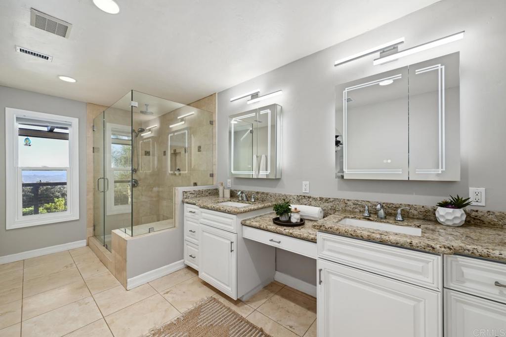 1118 Orangewood Drive Property Photo 24