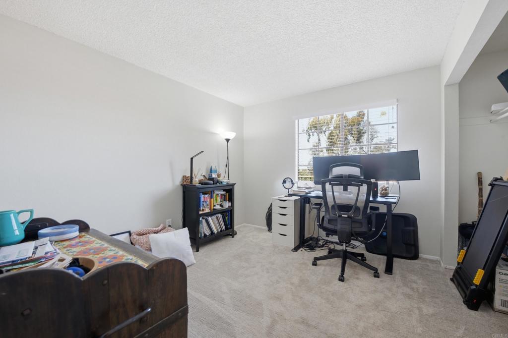 2815 New Castle Way Property Photo 11