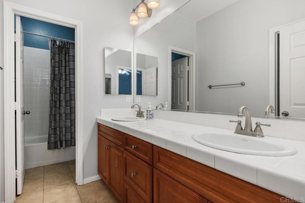 2653 Fallsview Rd Property Photo 30