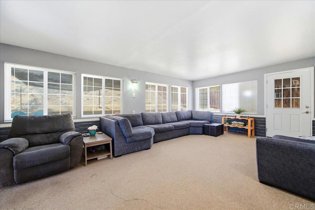 1634 Rush Avenue Property Photo 15