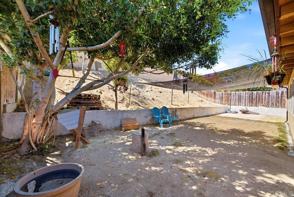 1634 Rush Avenue Property Photo 37
