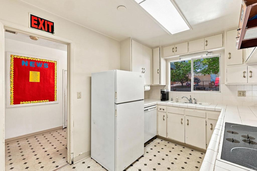 2017 Felicita Road Property Photo 13