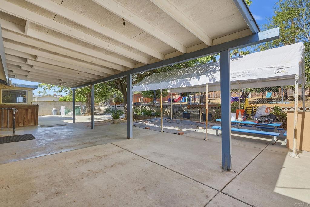 2017 Felicita Road Property Photo 23