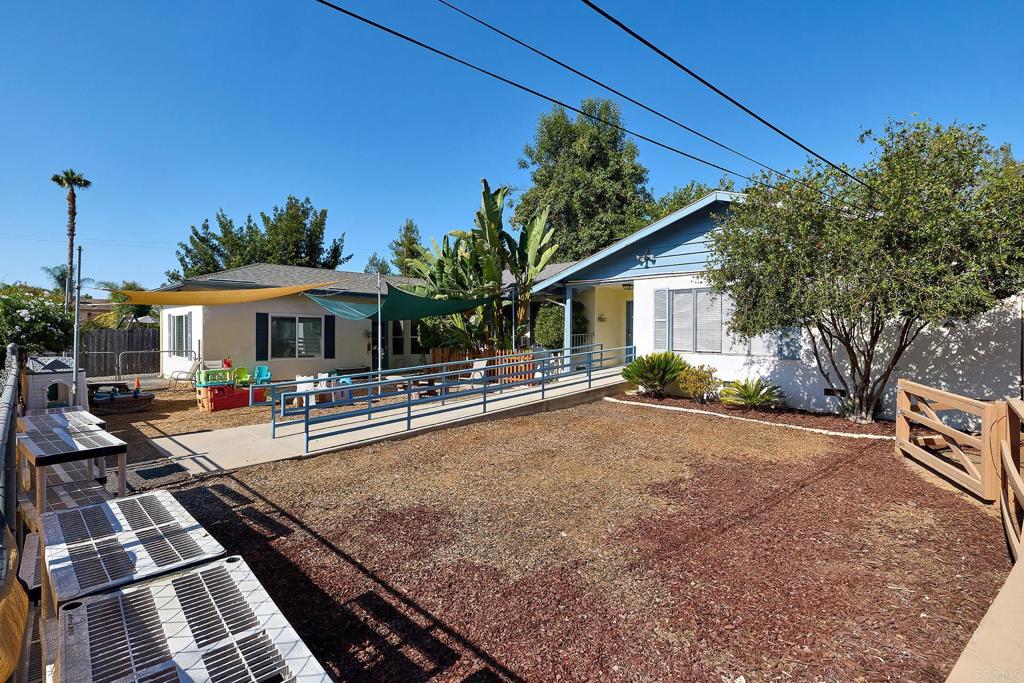 2017 Felicita Road Property Photo 28