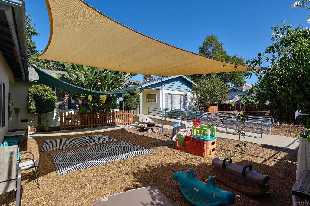 2017 Felicita Road Property Photo 30