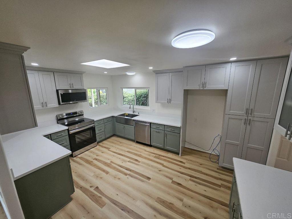 8975 Lawrence Welk Drive 326 Property Photo 8