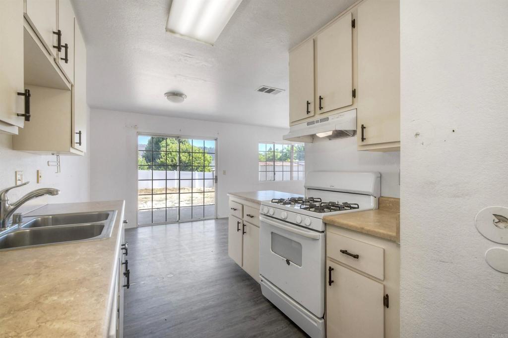 408 410 Shirley Drive Property Photo 12