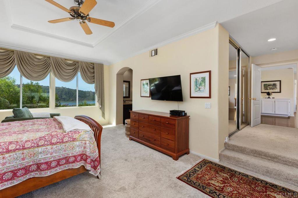 1689 Robin Place Property Photo 25