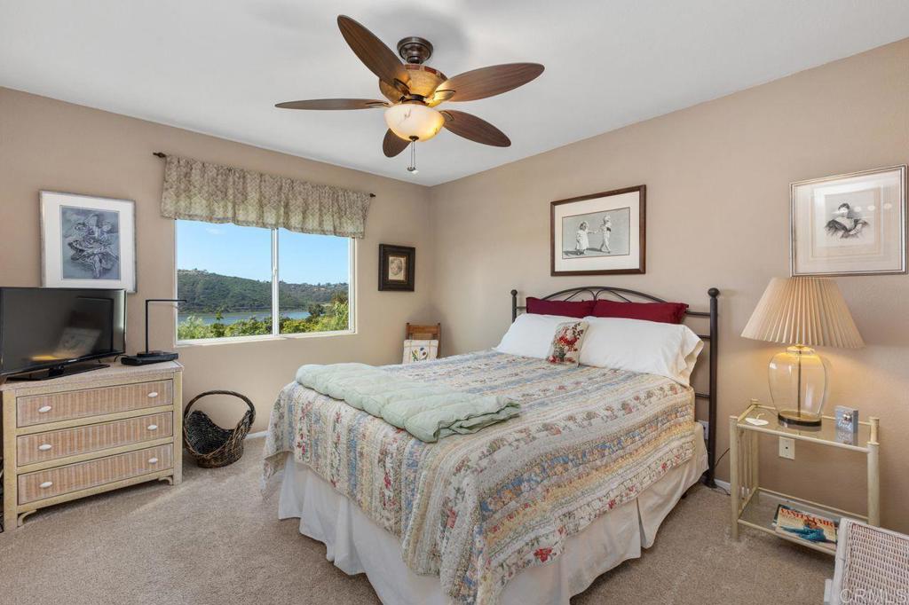 1689 Robin Place Property Photo 32