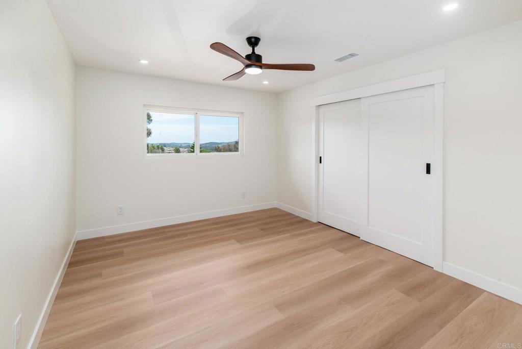 2430 Sunflower Property Photo 16