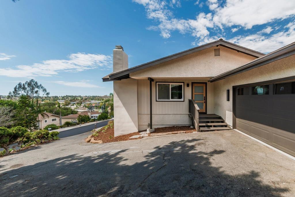 2430 Sunflower Property Photo 26