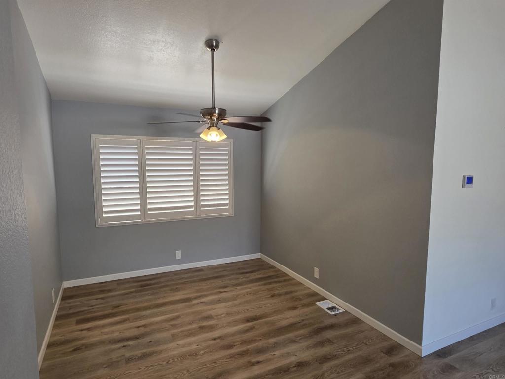 2359 Mapleleaf Drive Property Photo 5