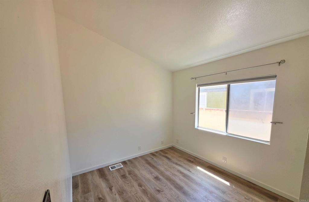 2359 Mapleleaf Drive Property Photo 8
