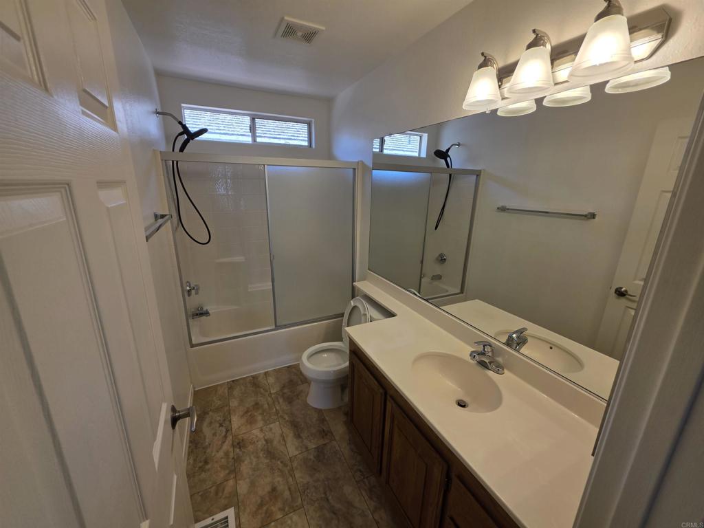 2359 Mapleleaf Drive Property Photo 11