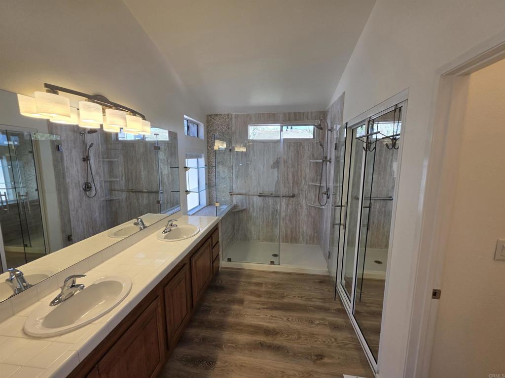 2359 Mapleleaf Drive Property Photo 17
