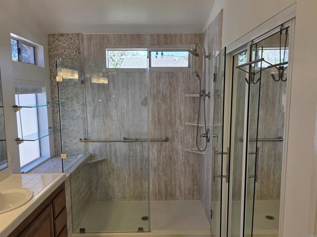 2359 Mapleleaf Drive Property Photo 18