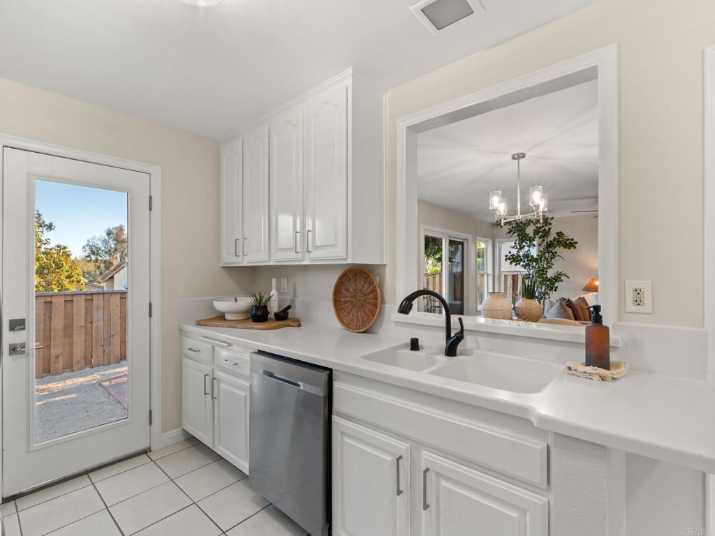 1817 Castle Property Photo 17
