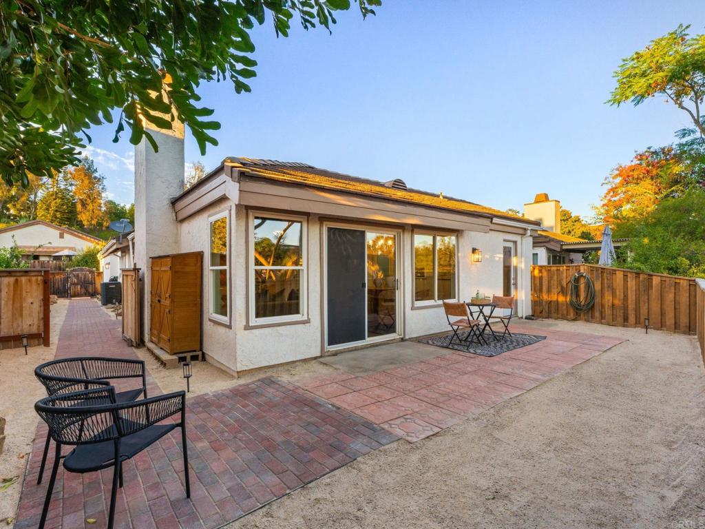 1817 Castle Property Photo 41