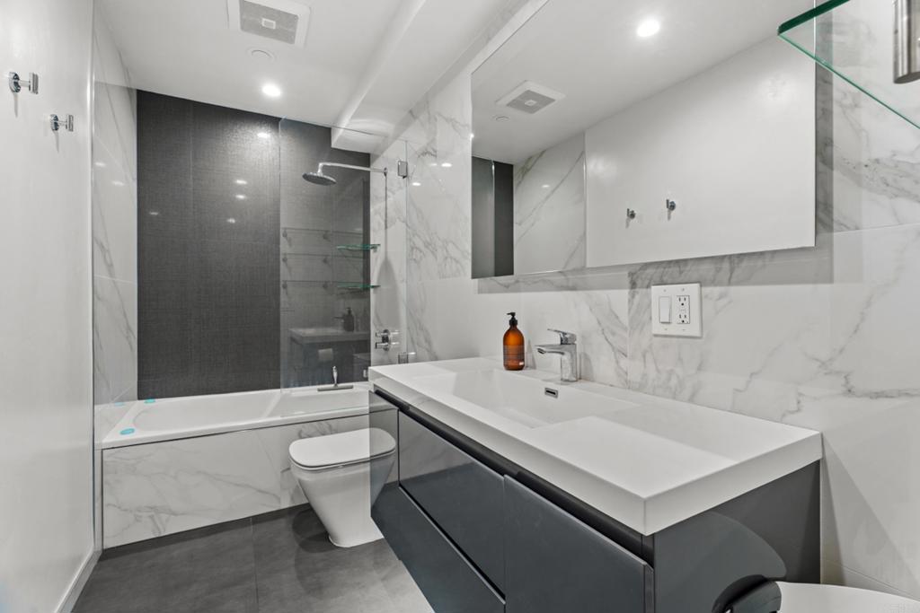 727 Sapphire Street 208 Property Photo 24