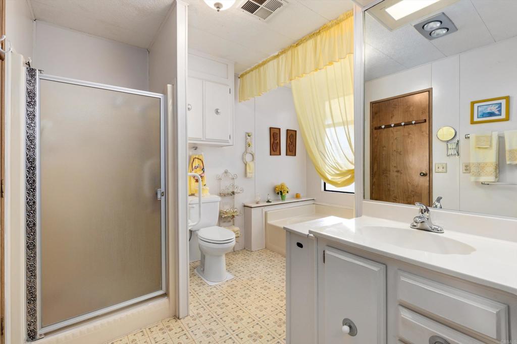 3535 Linda Vista Drive 265 Property Photo 18